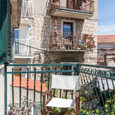Vendégház Luxury Silvana With Beautiful Garden Split