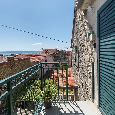 Pensión Luxury Silvana With Beautiful Garden