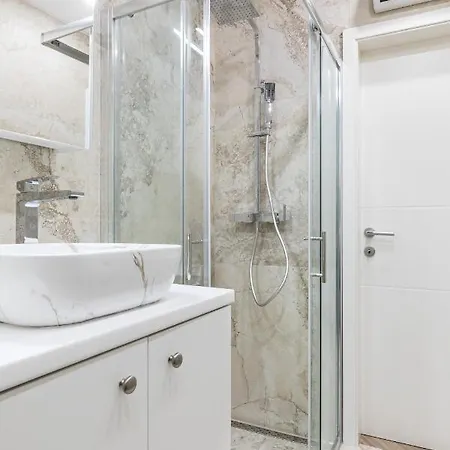Luxury Silvana With Beautiful Garden Spalato