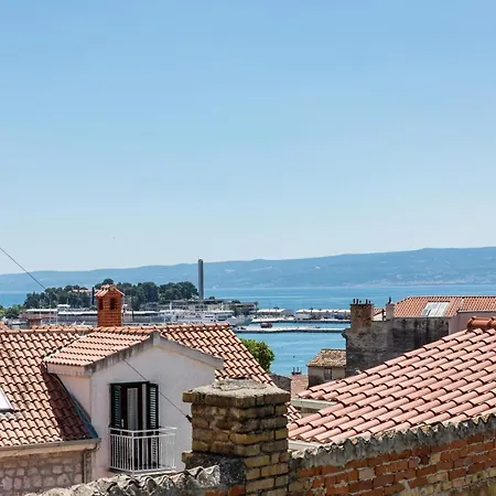 Luxury Silvana With Beautiful Garden Affittacamere 3*